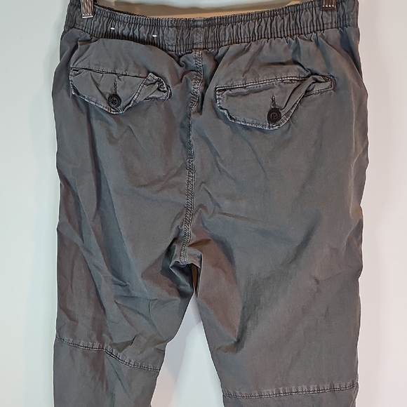 American Eagle Outfitters Dark Gray Joggers - Picture 4 of 8